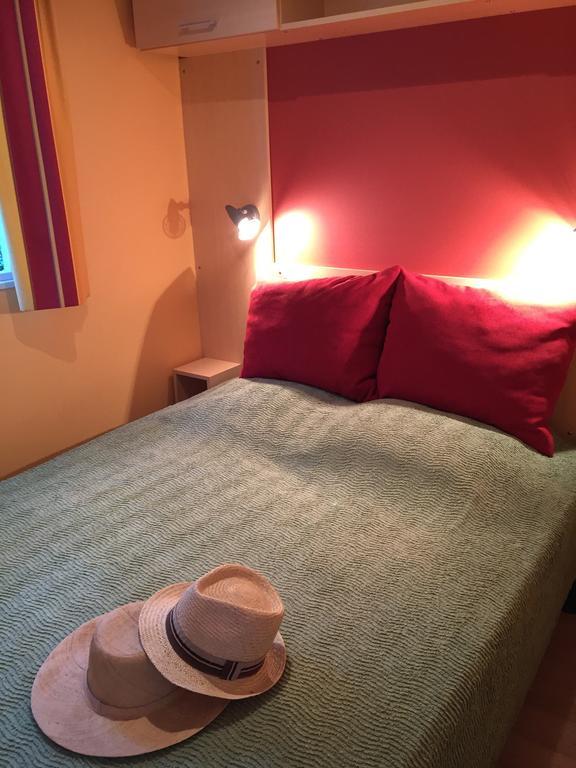Camping Les Orangers San-Martino-di-Lota Buitenkant foto