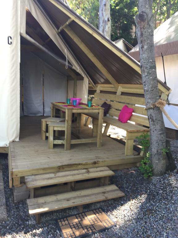 Camping Les Orangers San-Martino-di-Lota Kamer foto